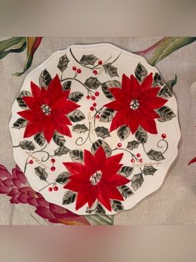 Gibson Hand Painted Poinsettia Christmas Holiday Plate